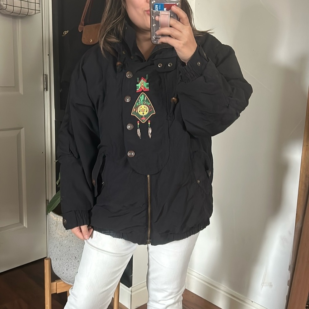 Vintage Bogner Embroidered details Ski Puffer Jacket. Size L